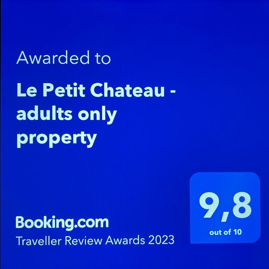 Le Petit Chateau - Adults Only Property Льо Бюг Екстериор снимка