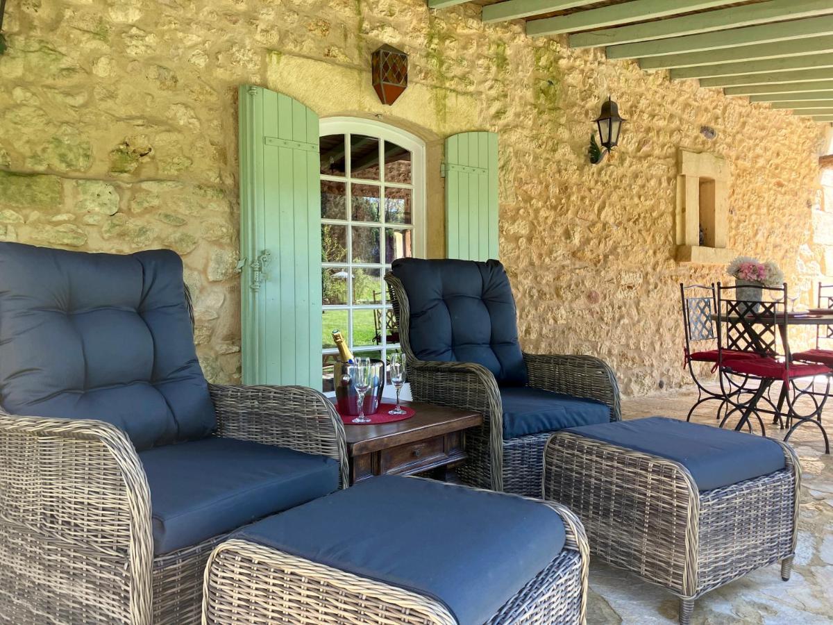 Le Petit Chateau - Adults Only Property Льо Бюг Екстериор снимка