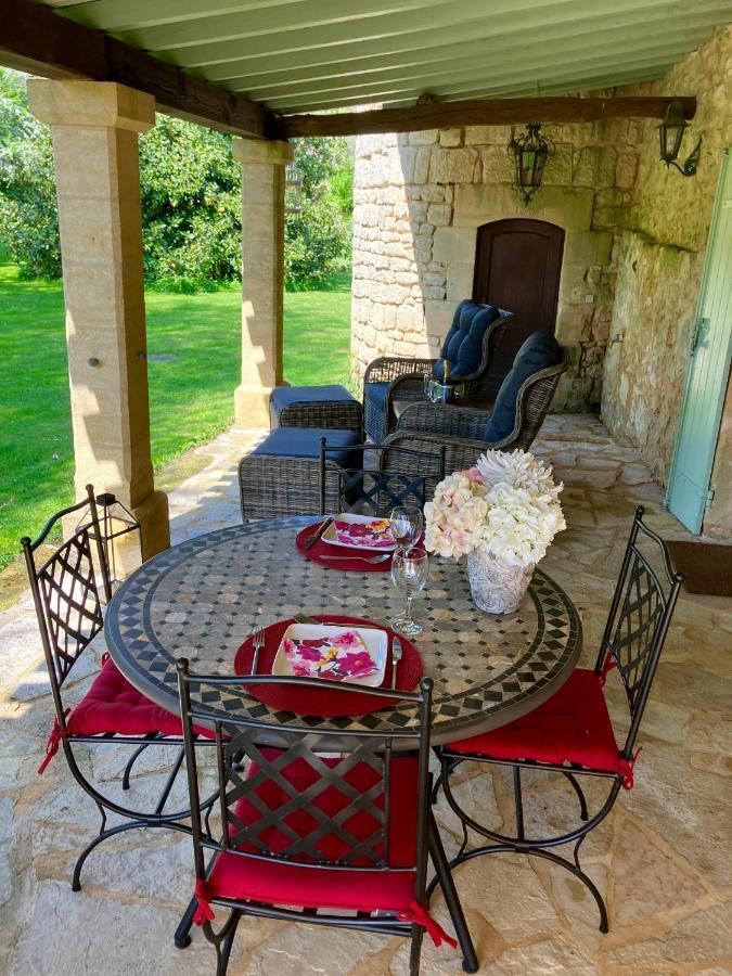 Le Petit Chateau - Adults Only Property Льо Бюг Екстериор снимка