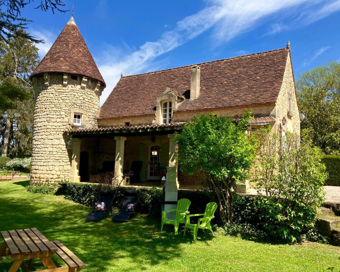 Le Petit Chateau - Adults Only Property Льо Бюг Екстериор снимка